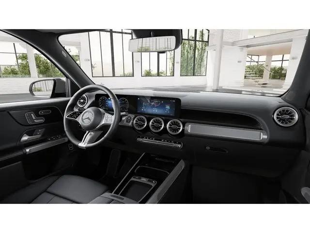 2026 Mercedes-Benz GLB 4MATIC