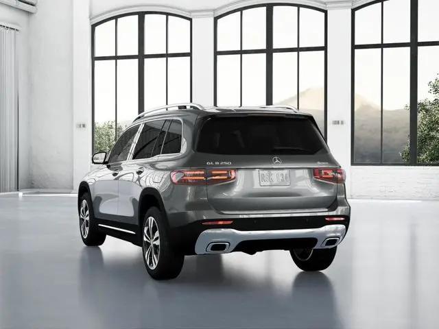 2026 Mercedes-Benz GLB 4MATIC