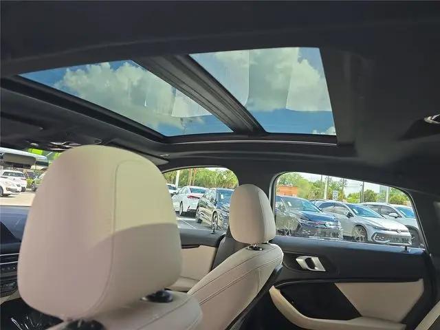 2021 BMW Coupe xDrive
