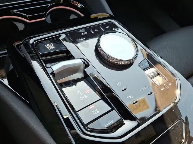 2027 BMW 5 Series 530i xDrive