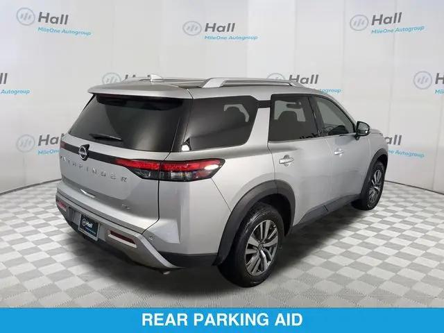 2025 Nissan Pathfinder SL FWD