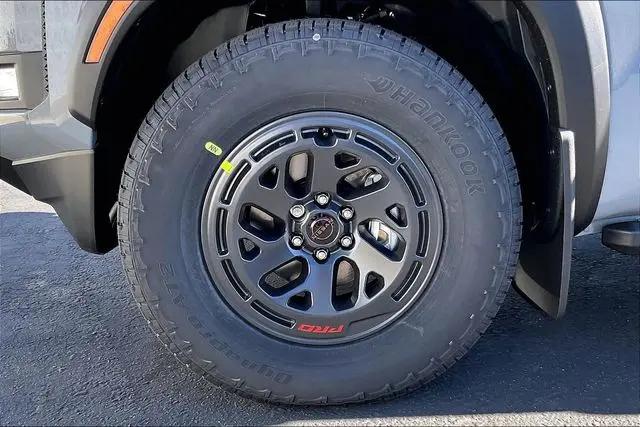 2026 Nissan Frontier Crew Cab PRO-X 4x2