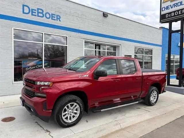 2021 Chevrolet Silverado 1500 4WD Crew Cab Short Bed RST for sale in Edgerton, MN