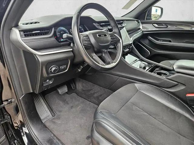 2021 Jeep Grand Cherokee Altitude 4x2