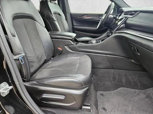 2021 Jeep Grand Cherokee Altitude 4x2