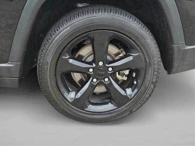 2021 Jeep Grand Cherokee Altitude 4x2