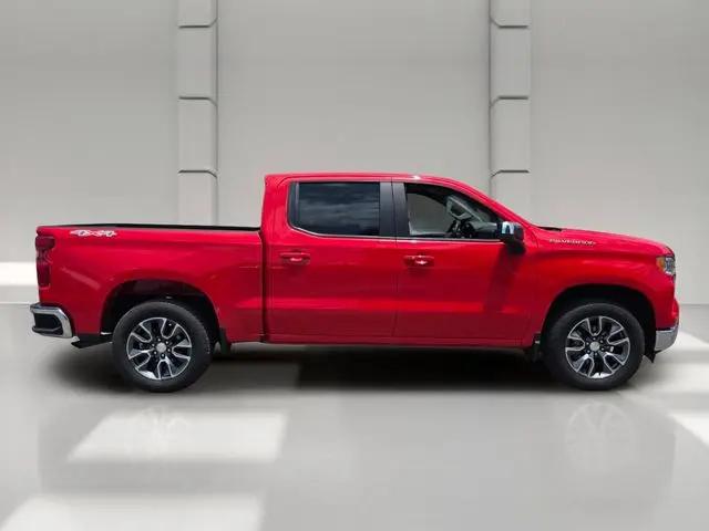 2023 Chevrolet Silverado 1500 4WD Crew Cab Short Bed LT with 2FL