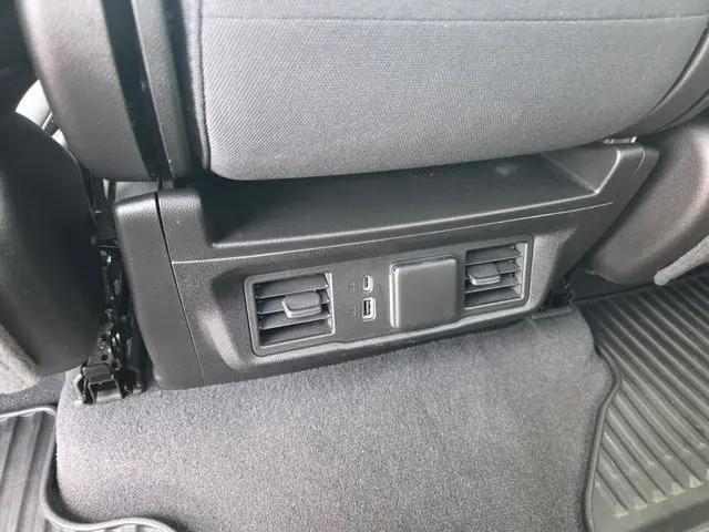 2023 Chevrolet Silverado 1500 4WD Crew Cab Short Bed LT with 2FL