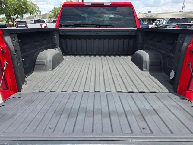 2023 Chevrolet Silverado 1500 4WD Crew Cab Short Bed LT with 2FL