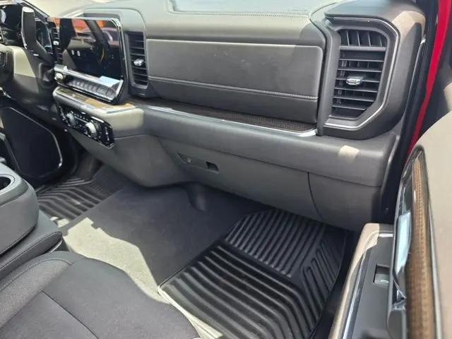 2023 Chevrolet Silverado 1500 4WD Crew Cab Short Bed LT with 2FL