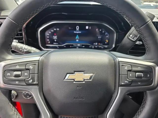2023 Chevrolet Silverado 1500 4WD Crew Cab Short Bed LT with 2FL