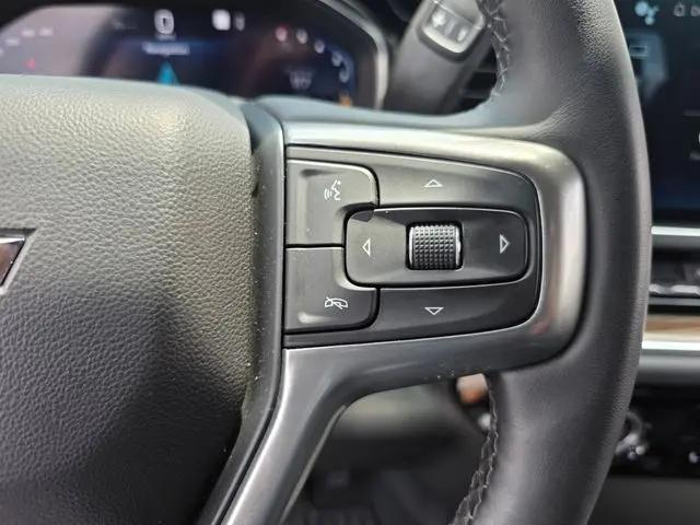 2023 Chevrolet Silverado 1500 4WD Crew Cab Short Bed LT with 2FL