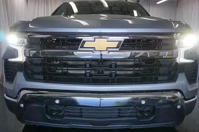 2026 Chevrolet Silverado 1500 4WD Crew Cab Standard Bed LT