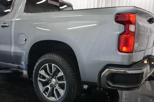 2026 Chevrolet Silverado 1500 4WD Crew Cab Standard Bed LT
