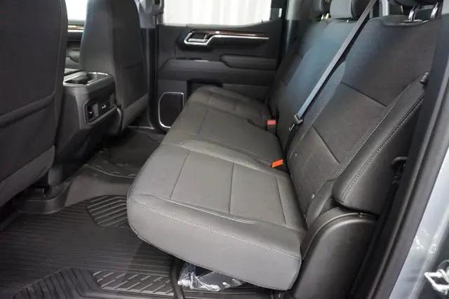 2026 Chevrolet Silverado 1500 4WD Crew Cab Standard Bed LT