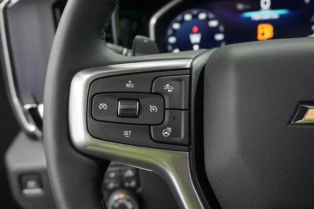 2026 Chevrolet Silverado 1500 4WD Crew Cab Standard Bed LT