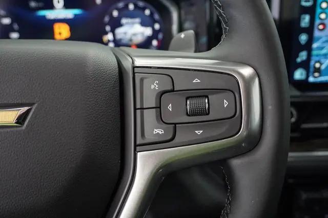 2026 Chevrolet Silverado 1500 4WD Crew Cab Standard Bed LT