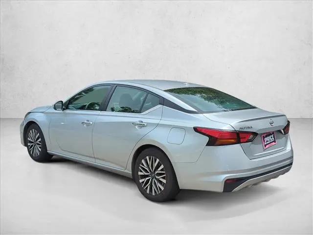 2023 Nissan Altima SV FWD
