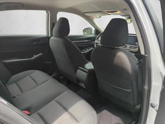 2023 Nissan Altima SV FWD