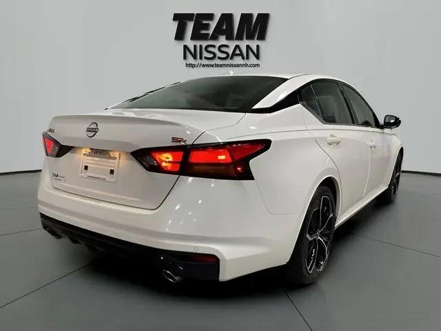 2025 Nissan Altima SR FWD
