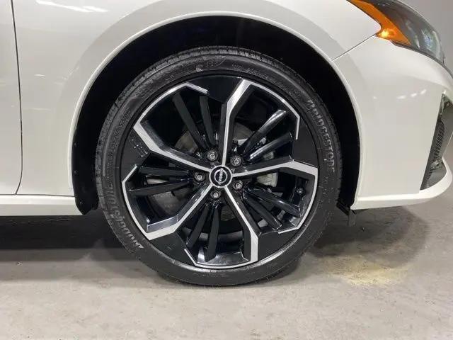 2025 Nissan Altima SR FWD