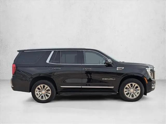 2025 GMC Yukon 4WD Denali