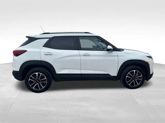 2025 Chevrolet TrailBlazer AWD LT
