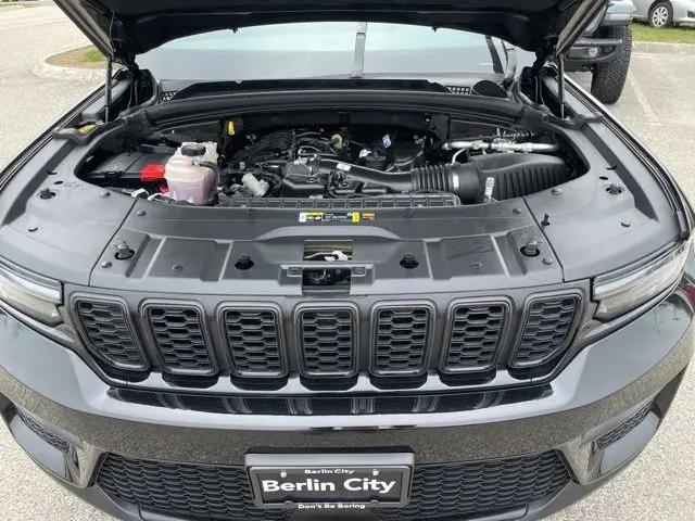 2023 Jeep Grand Cherokee Altitude X 4x4
