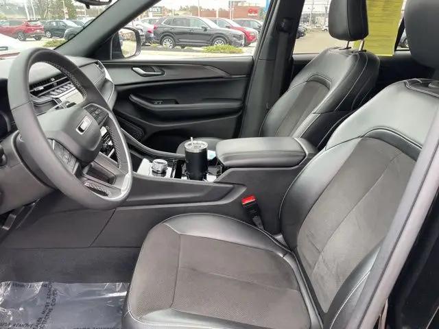 2023 Jeep Grand Cherokee Altitude X 4x4