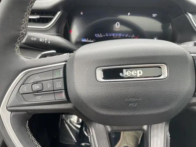 2023 Jeep Grand Cherokee Altitude X 4x4