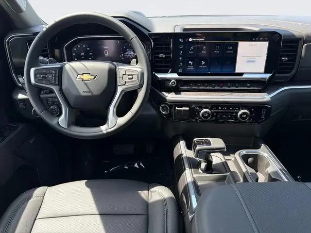 2026 Chevrolet Silverado 1500 4WD Crew Cab Short Bed LTZ