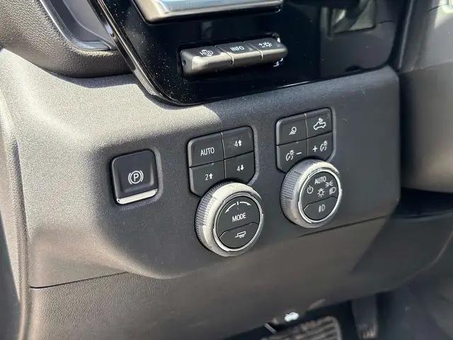 2026 Chevrolet Silverado 1500 4WD Crew Cab Short Bed LTZ