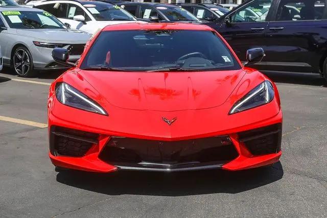 2025 Chevrolet Corvette Stingray RWD Coupe 2LT