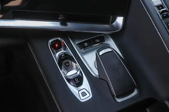 2025 Chevrolet Corvette Stingray RWD Coupe 2LT
