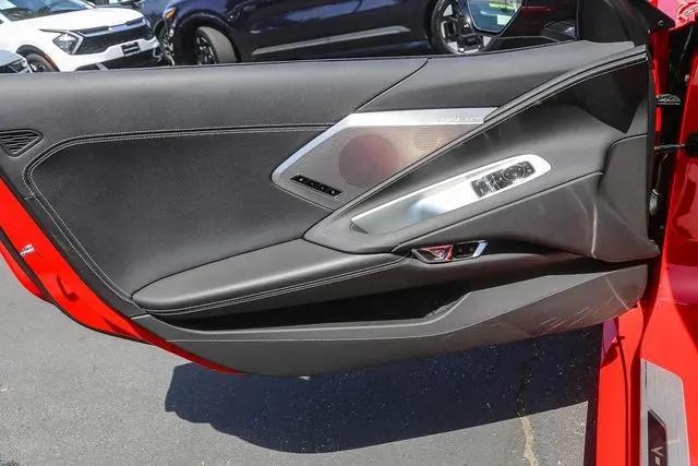2025 Chevrolet Corvette Stingray RWD Coupe 2LT