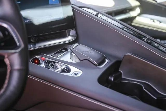 2025 Chevrolet Corvette Stingray RWD Coupe 2LT
