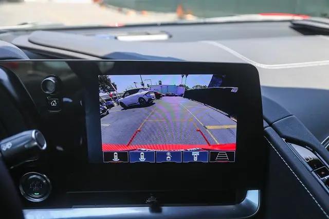 2025 Chevrolet Corvette Stingray RWD Coupe 2LT