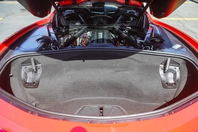 2025 Chevrolet Corvette Stingray RWD Coupe 2LT