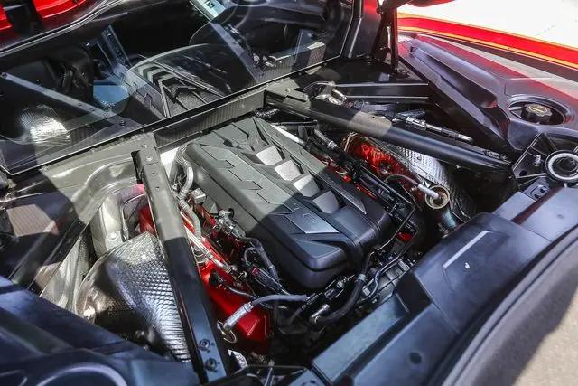 2025 Chevrolet Corvette Stingray RWD Coupe 2LT