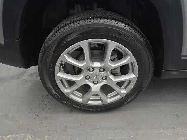 2022 Jeep Compass Latitude Lux 4x4
