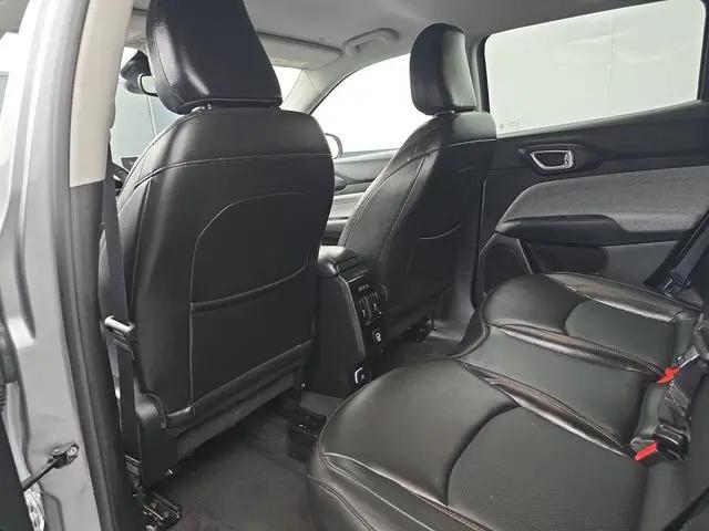 2022 Jeep Compass Latitude Lux 4x4