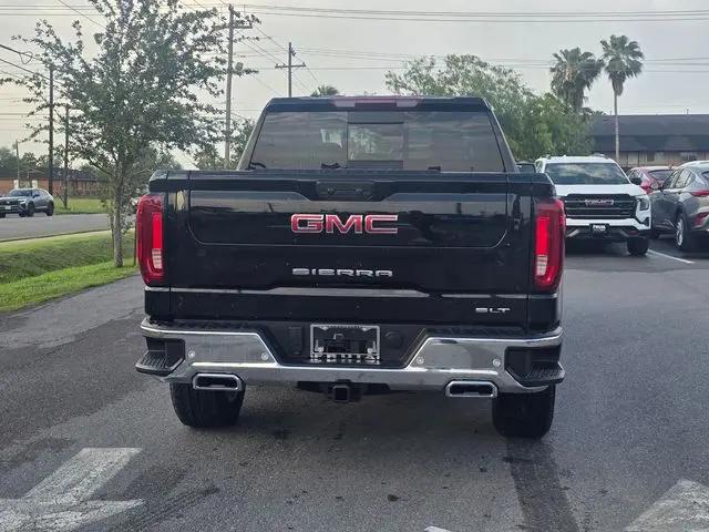 2026 GMC Sierra 1500 Crew Cab, Short Bed, SLT, 4WD