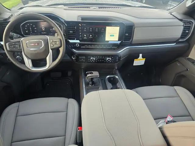 2026 GMC Sierra 1500 Crew Cab, Short Bed, SLT, 4WD