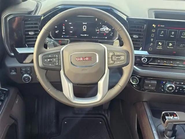 2026 GMC Sierra 1500 Crew Cab, Short Bed, SLT, 4WD
