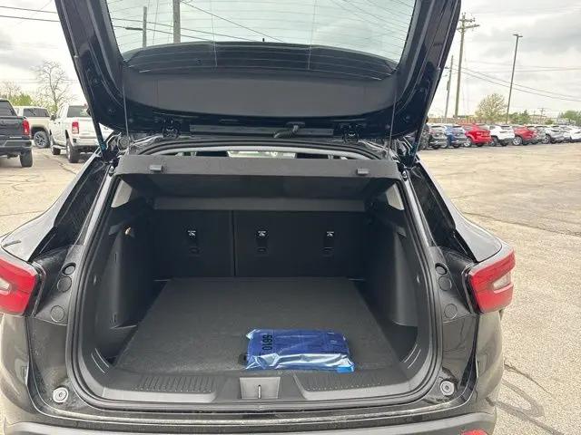 2026 Chevrolet Trax FWD LT