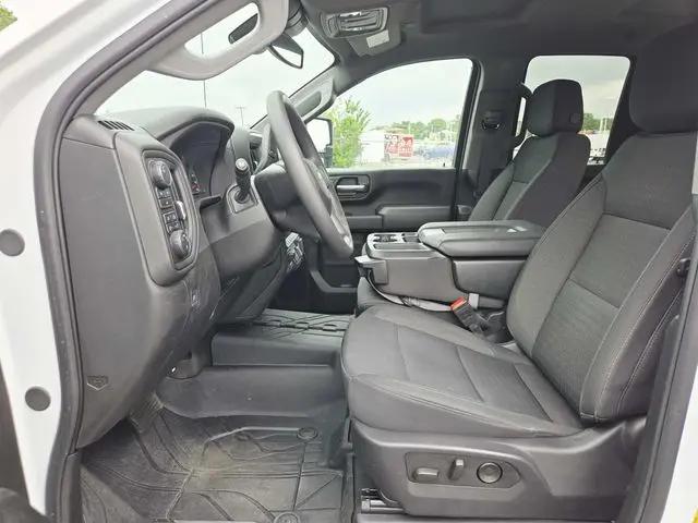 2025 Chevrolet Silverado 2500HD 4WD Double Cab Standard Bed Custom