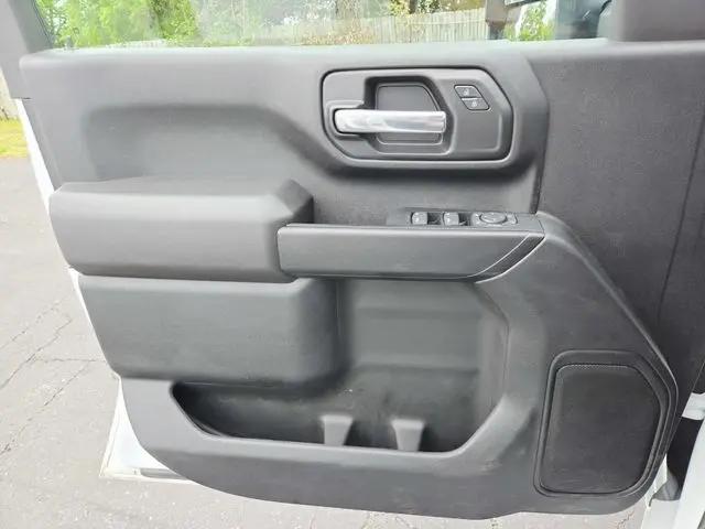 2025 Chevrolet Silverado 2500HD 4WD Double Cab Standard Bed Custom
