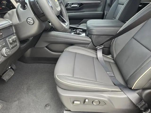 2026 Chevrolet Tahoe 4WD Premier