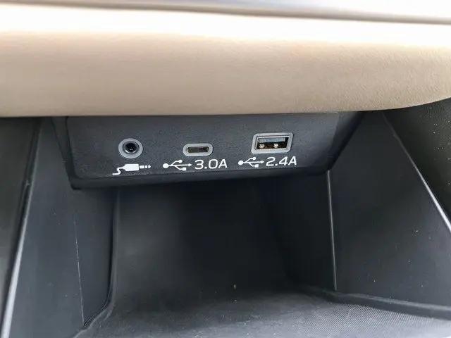 2025 Subaru Legacy Limited