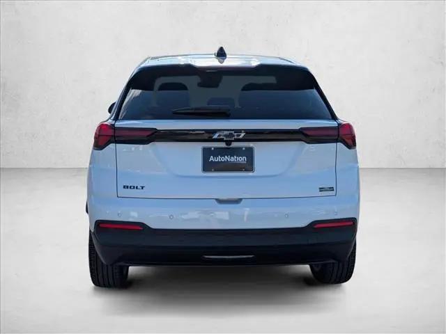 2027 Chevrolet Bolt LT FWD